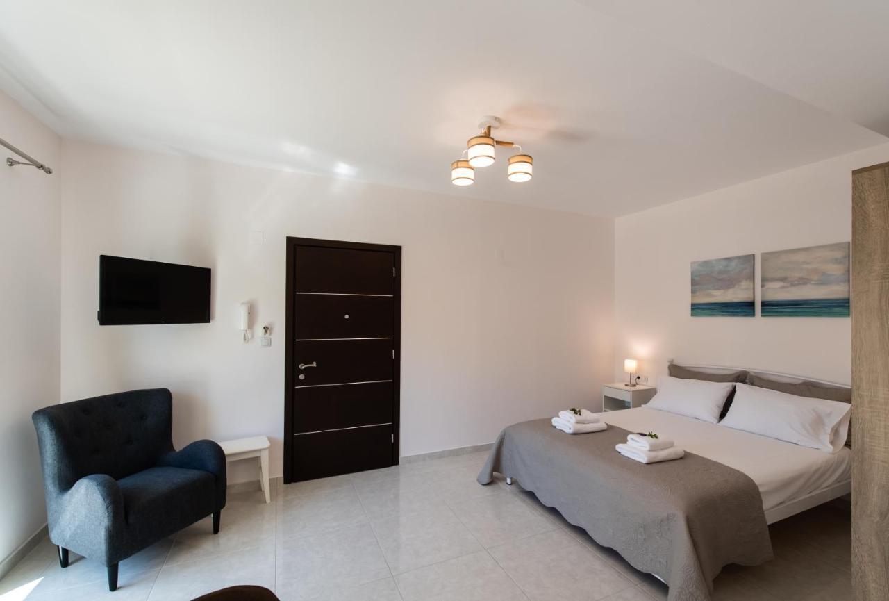 Bounatsa Studios & Apartments Nydri  Dış mekan fotoğraf